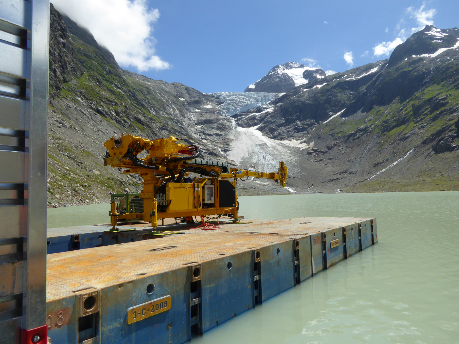 Comacchio GEO 305 - Triftgletscher, Sondierbohrung Comacchio GEO 305_ Triftgletscher_Referenz_Sondierbohrung_web.jpg