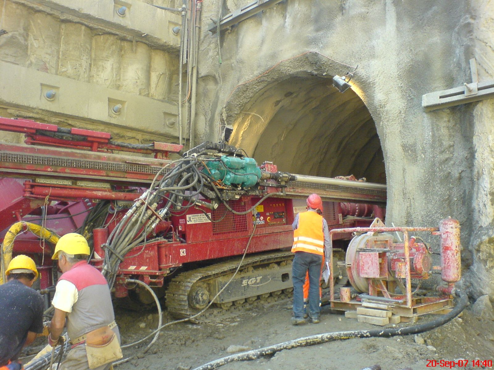 Umbau EGT Tunnelbohrmaschine | Aufbau Eurodrill HD 5012