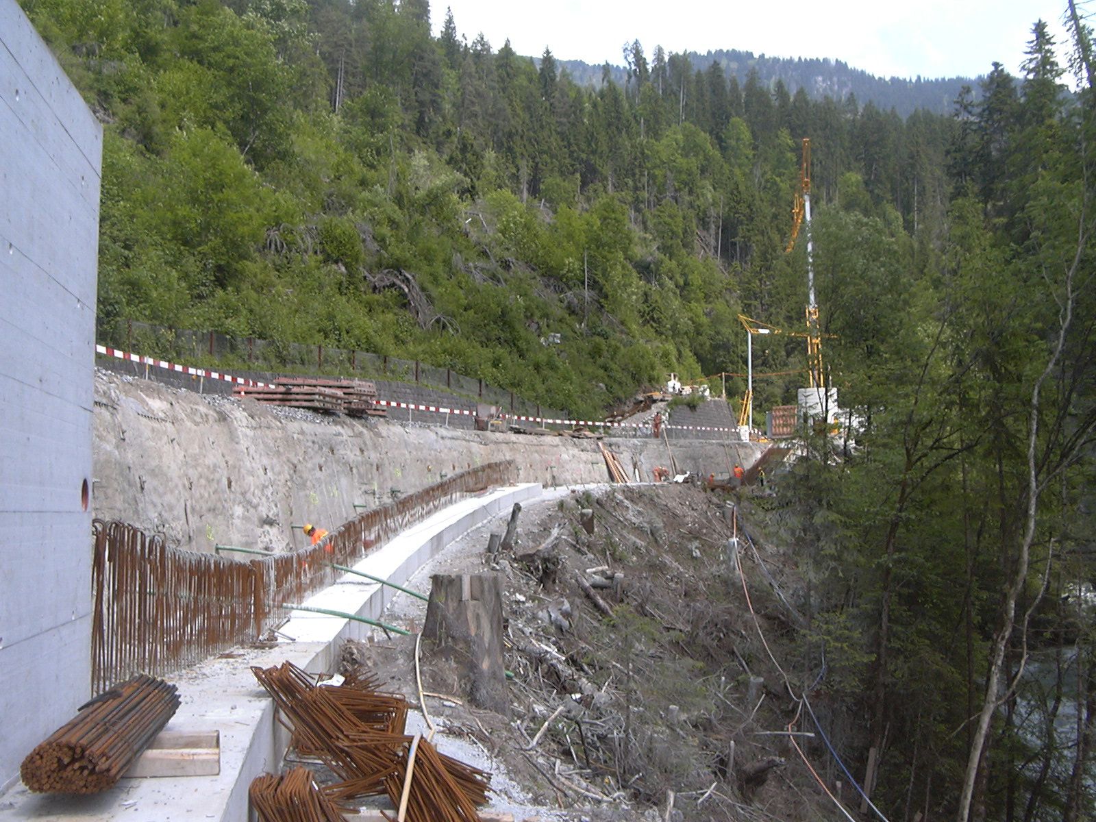 KSB_Strassensicherung_Kantonsstrasse Simmental BE_Referenz.JPG