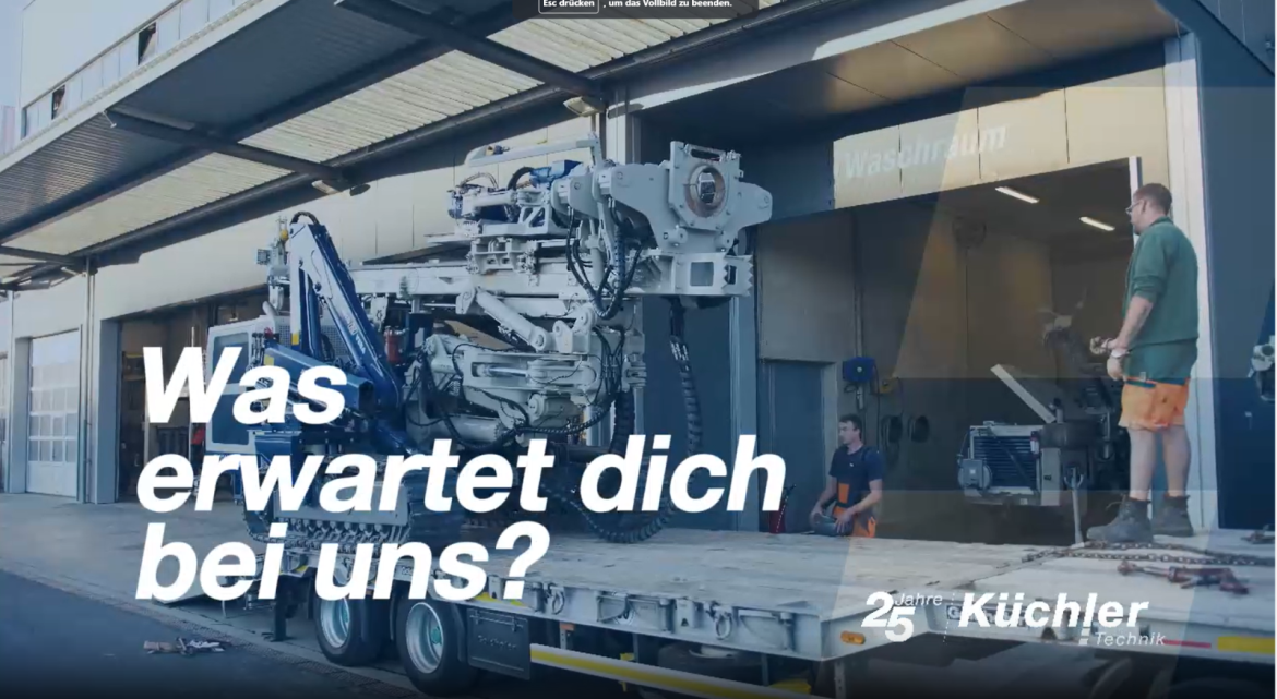 Stelle_Baumaschinenmechaniker.png