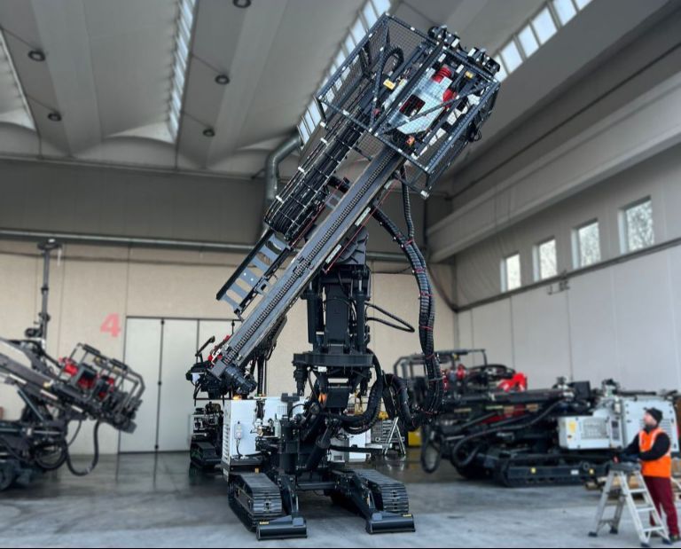 6_MC 15XT_1080x1350.jpg